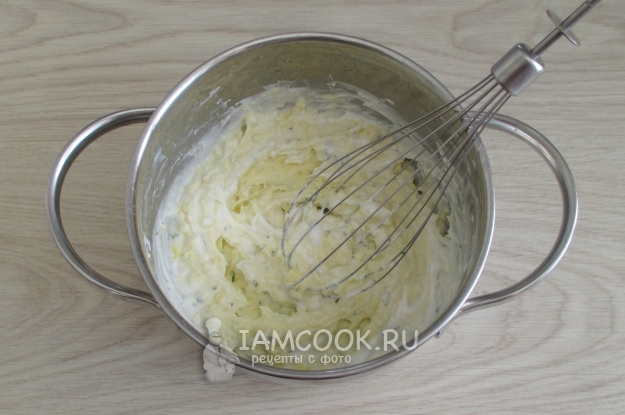 Размешать картофельную массу