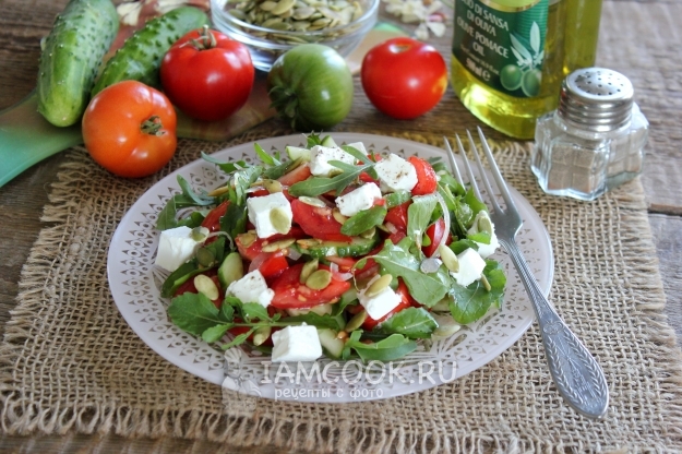 Рецепт салата с тыквенными семечками