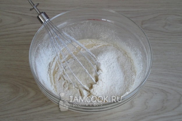 Просеять муку