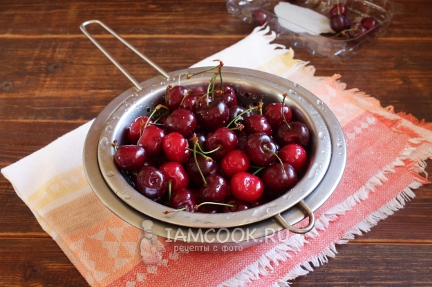 Помыть черешню