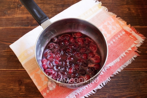 Проварить черешню