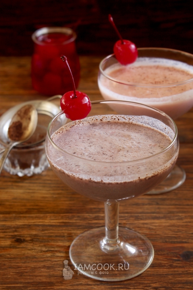 Рецепт смузи с творогом, вишней и какао