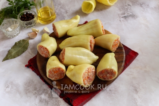 Нафаршировать перцы