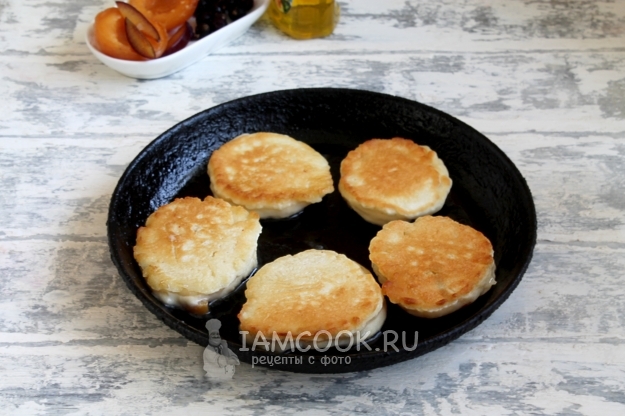 Пожарить оладьи