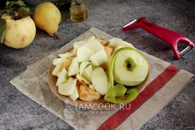 Почистить яблоки