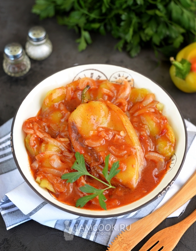 Рецепт перца в томатном соусе