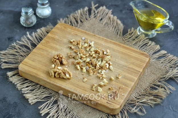 Порубить орехи