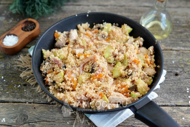 Фото кускуса (кус-куса) с курицей и овощами