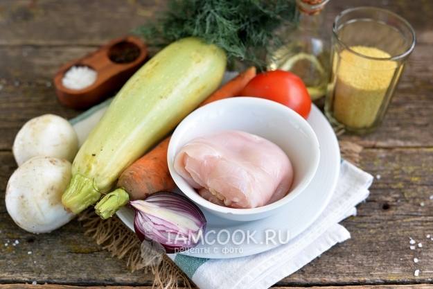 Ингредиенты для кускуса (кус-куса) с курицей и овощами