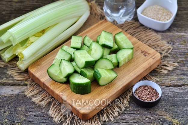 Порезать огурец