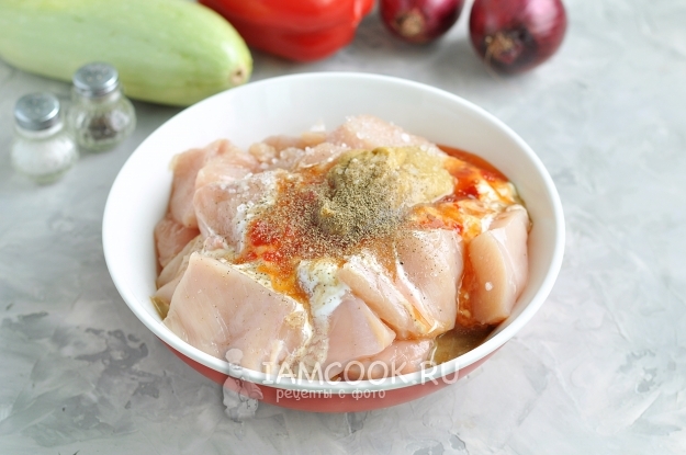 Замариновать мясо