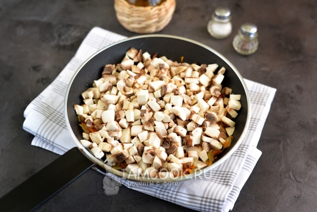 Добавить грибы