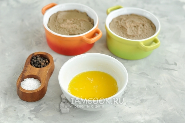 Снять с масла пену