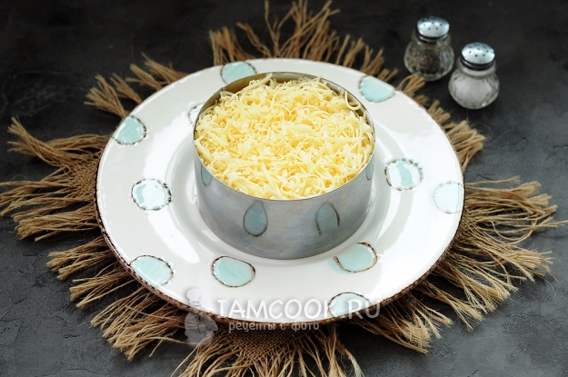 Посыпать сыром