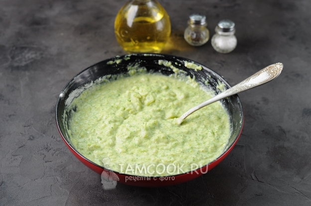 Размешать тесто