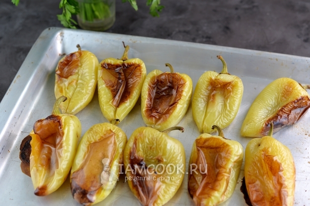 Запечь перцы