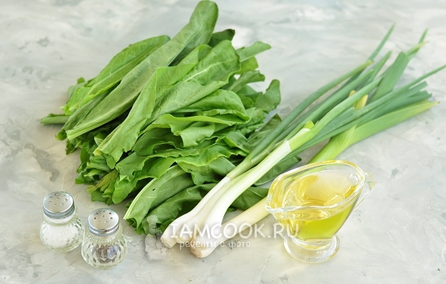 Ингредиенты для жареного щавеля на сковороде