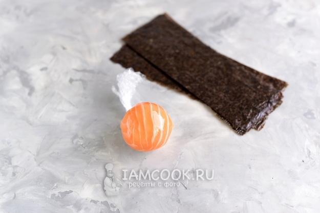 Скрутить шарик