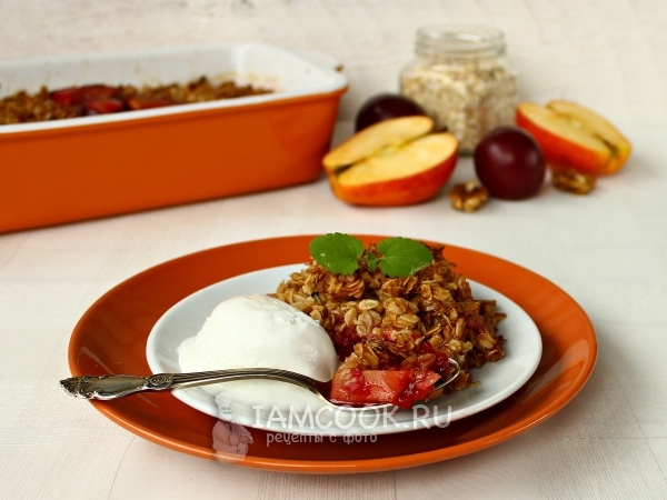 Крамбл с овсяными хлопьями, рецепт с фото