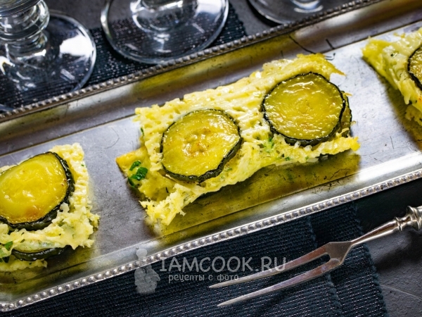 Закуска из кабачков с сыром в духовке, рецепт с фото