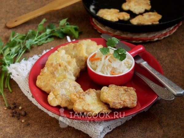 Резаные оладьи из филе курицы с майонезом, рецепт с фото