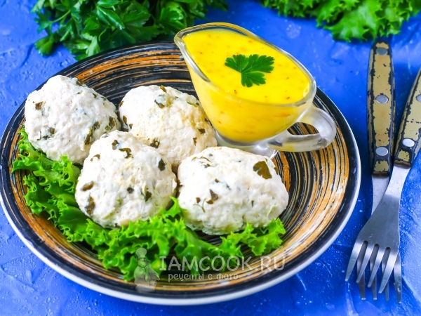 Котлеты из индейки на пару в мультиварке, рецепт с фото