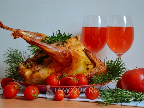 Индейка, запеченная в духовке целиком, рецепт с фото