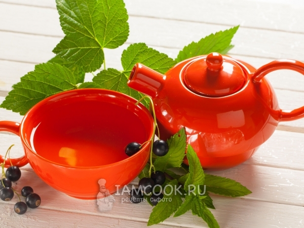 Смородиновый чай, рецепт с фото