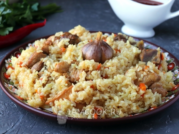 Плов с курицей в духовке, рецепт с фото