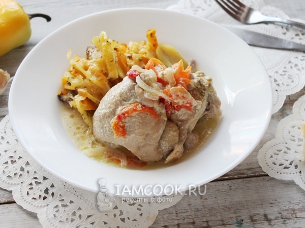 Фрикасе из курицы с болгарским перцем, рецепт с фото
