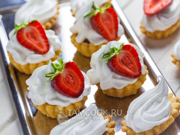 Клубничное пирожное, рецепт с фото