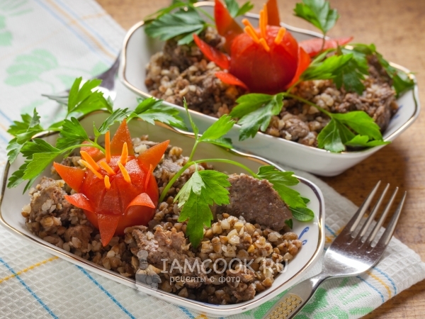 Гречка с тушенкой в скороварке, рецепт с фото