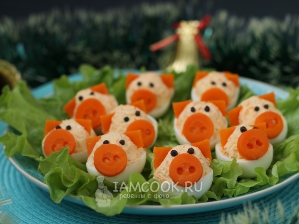 Фаршированные яйца «Свинки», рецепт с фото