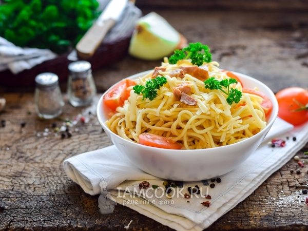 Спагетти с ветчиной и сыром, рецепт с фото