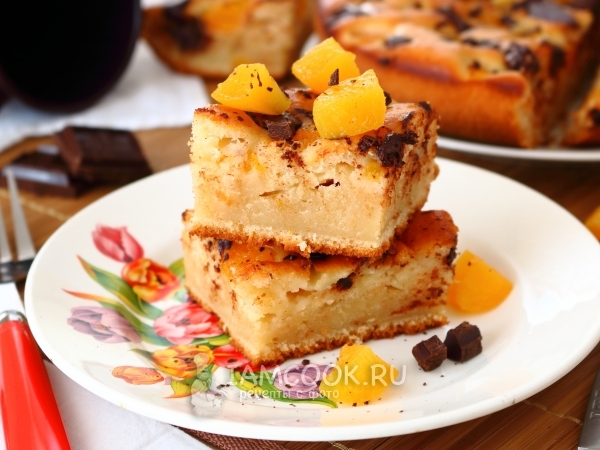 Заливной пирог с абрикосами, рецепт с фото