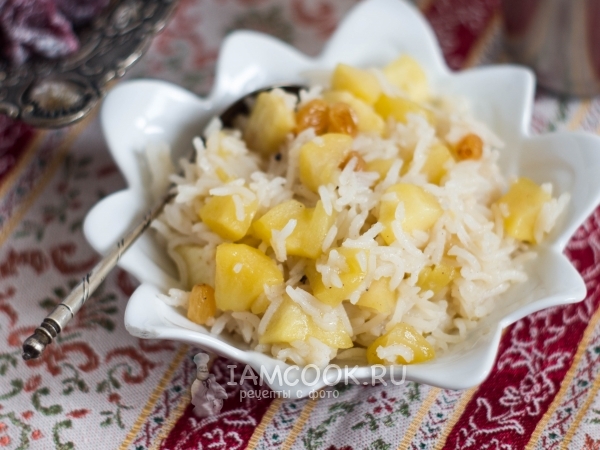 Себ пулао (яблочный рис), рецепт с фото