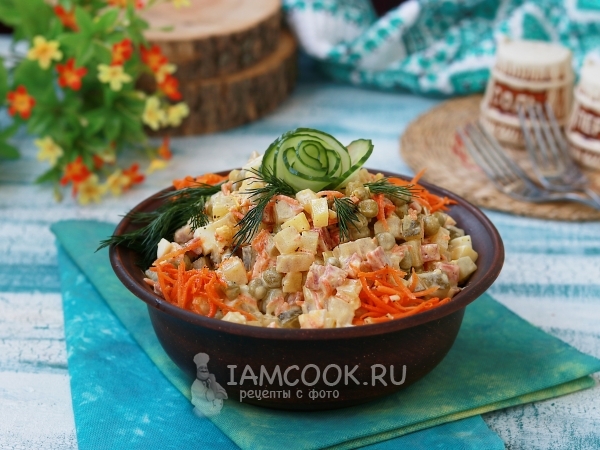 Оливье с колбасой и корейской морковью, рецепт с фото