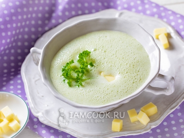 Суп-пюре из брокколи с сыром, рецепт с фото