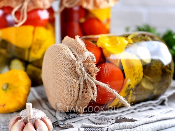 Ассорти из помидоров, огурцов и патиссонов на зиму, рецепт с фото