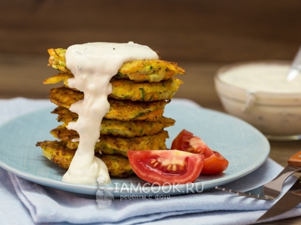 Оладьи из цукини, рецепт с фото