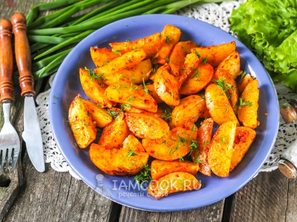 Картошка по-деревенски в фольге в духовке, рецепт с фото