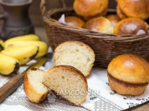 Порционный банановый хлеб на сухих дрожжах, рецепт с фото