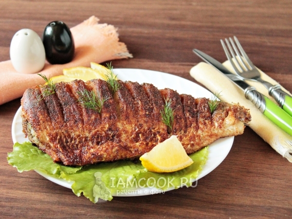 Жареный язь с луком, рецепт с фото