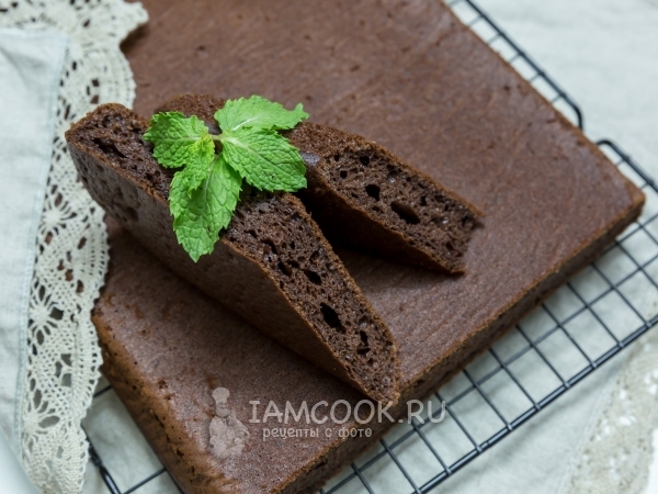 Бисквитный корж на кефире, рецепт с фото