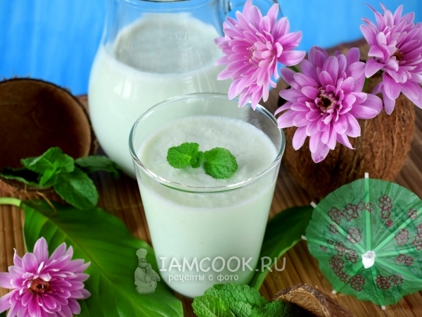 Кокосово-мятный смузи с ананасом, рецепт с фото