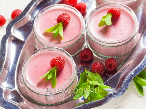 Малиновая панакота, рецепт с фото