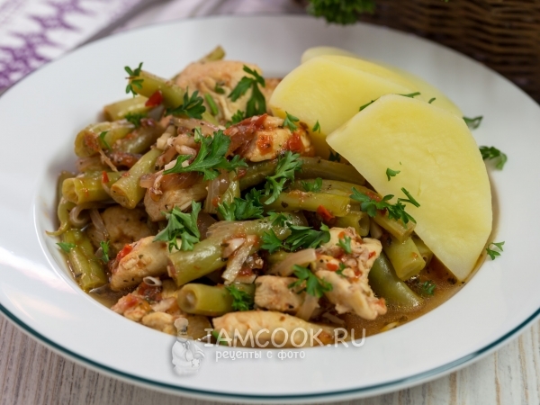 Подлива из курицы со стручковой фасолью, рецепт с фото