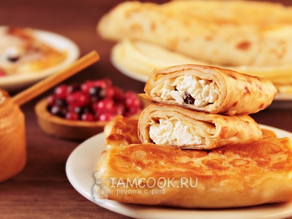 Блинчики с творогом и изюмом, рецепт с фото