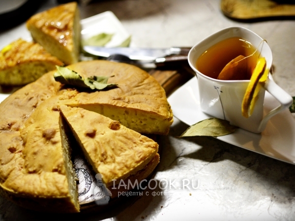 Заливной пирог «Сырный соблазн», рецепт с фото