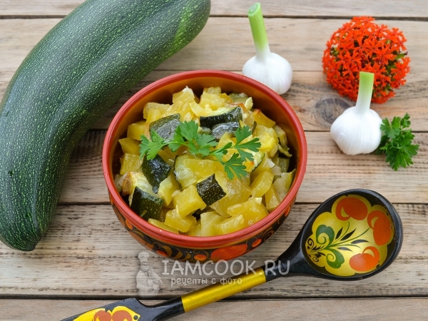 Постное рагу из кабачков с картошкой в мультиварке, рецепт с фото